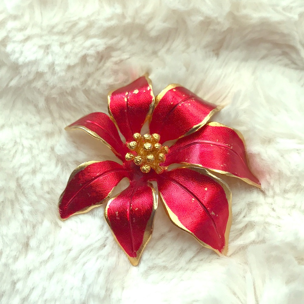 Vintage Cerrito poinsettia pin